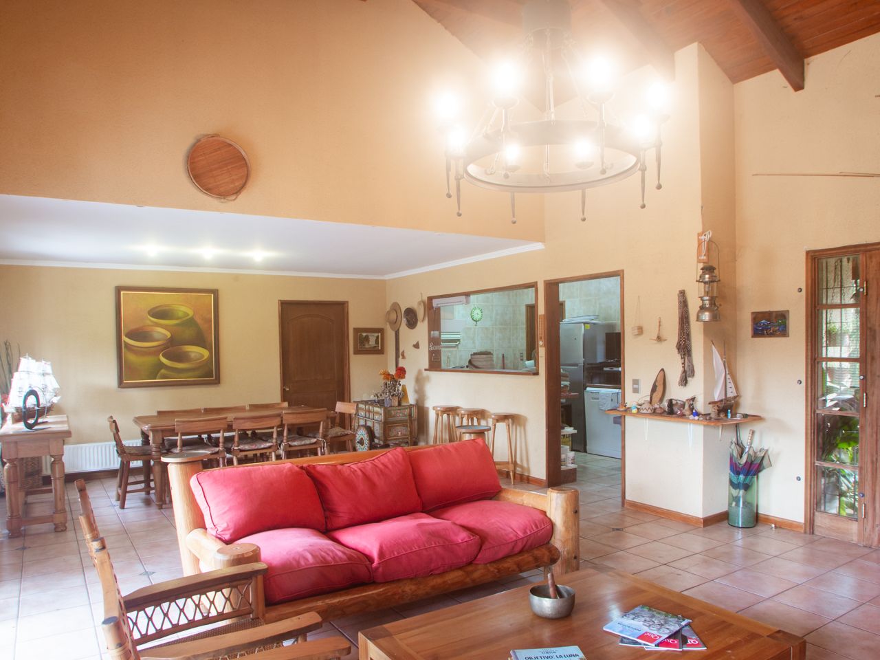 Interior de una propiedad administrada por El Mauco